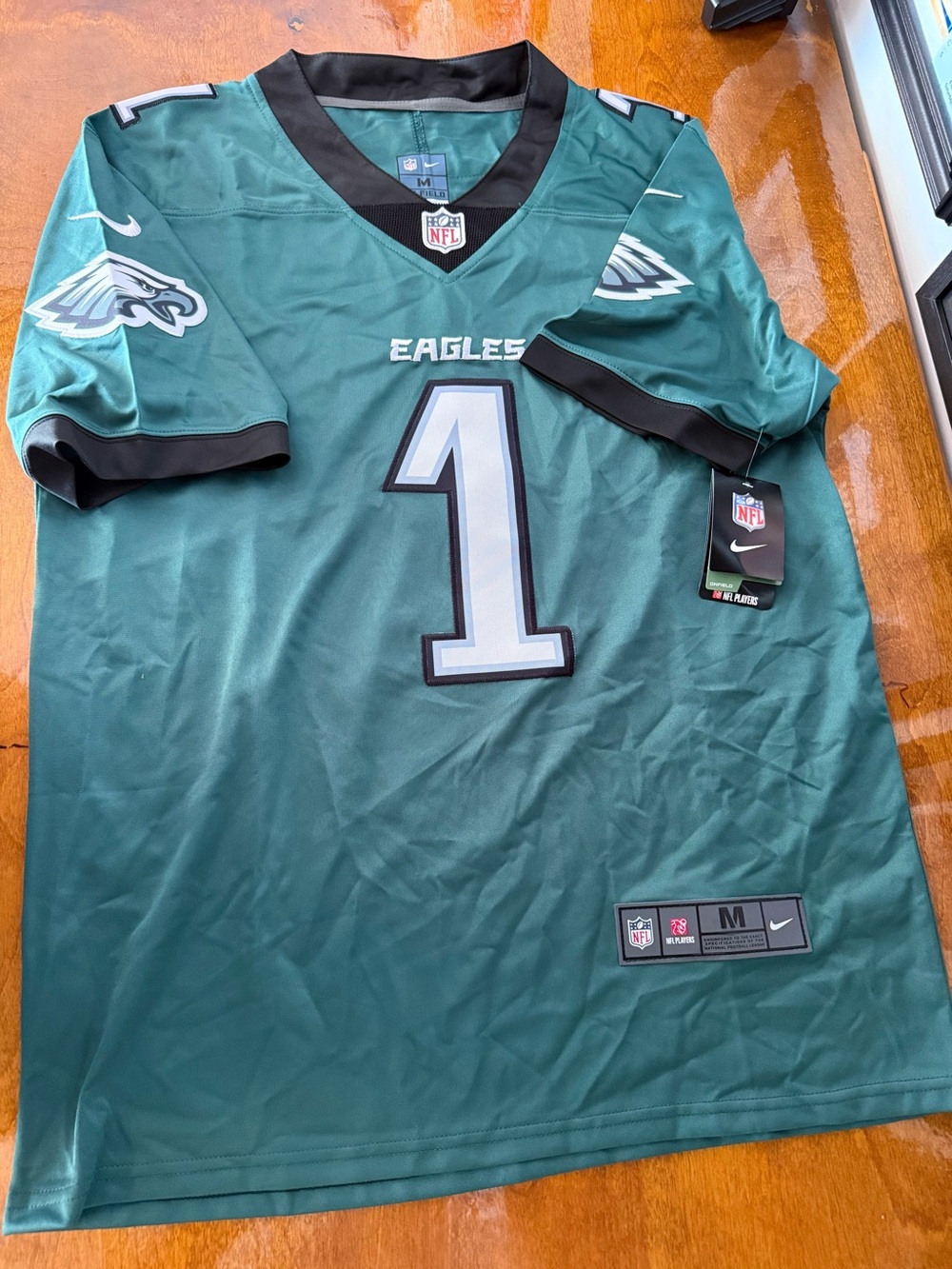 Jalen Hurts Philadelphia Eagles #1 Football Jersey Size Medium - Picture 1 of 4
